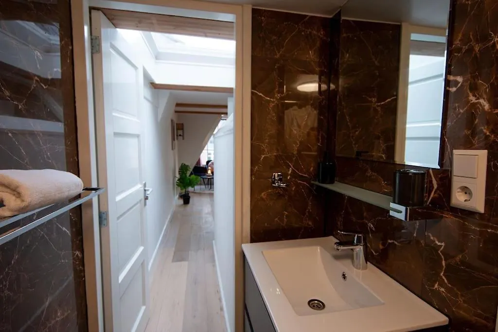 Best Neighbourhood Apartment Amsterdam 0*,  Netherlands